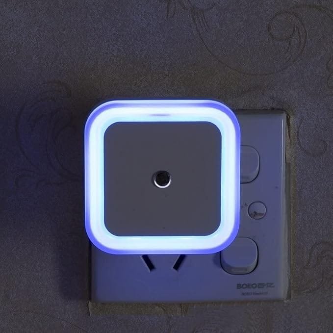 Night Lamp Sensor Led Light with Plug Type, 0.5w Plug in Automatic Smart Sensor, Night Lamp for Bedroom, Living Room, Bathroom